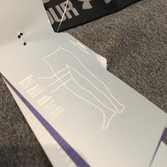 Under Armour Women's Compression 4" Shorts - Picture 7 of 8